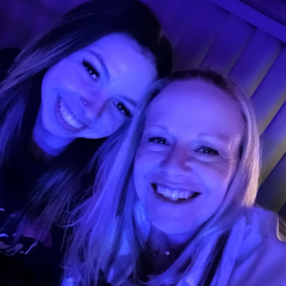 Mrs. K9WYF - Picture 5 of 17